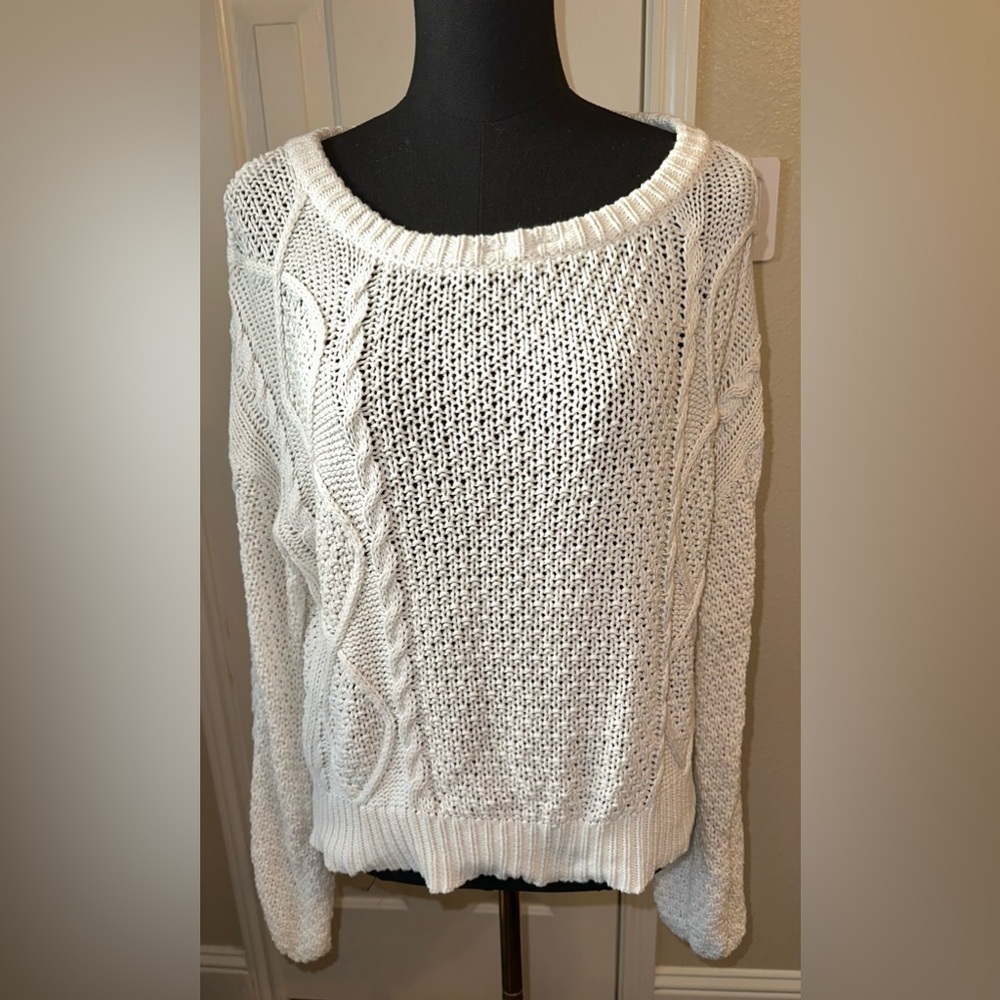 Line & Dot White Cable Knit Sweater Size M Bishop Sleeves Cotton Open Weave Cozy